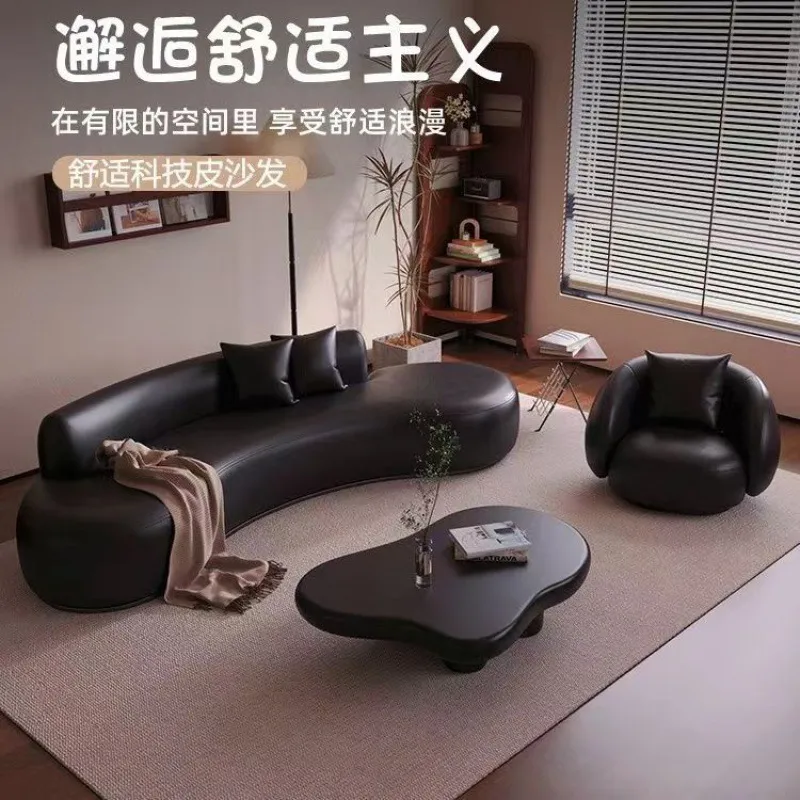 Zakrzywiona sofa do małego mie – Tech Office Reception recenzja i cena