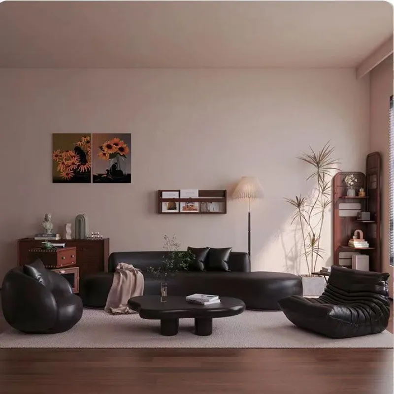 Zakrzywiona sofa do małego mie – Tech Office Reception recenzja i cena